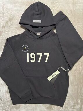 Essentials Men’s Black 1977  Hoodie